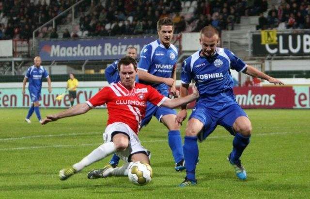 展现出强大 展现出强大