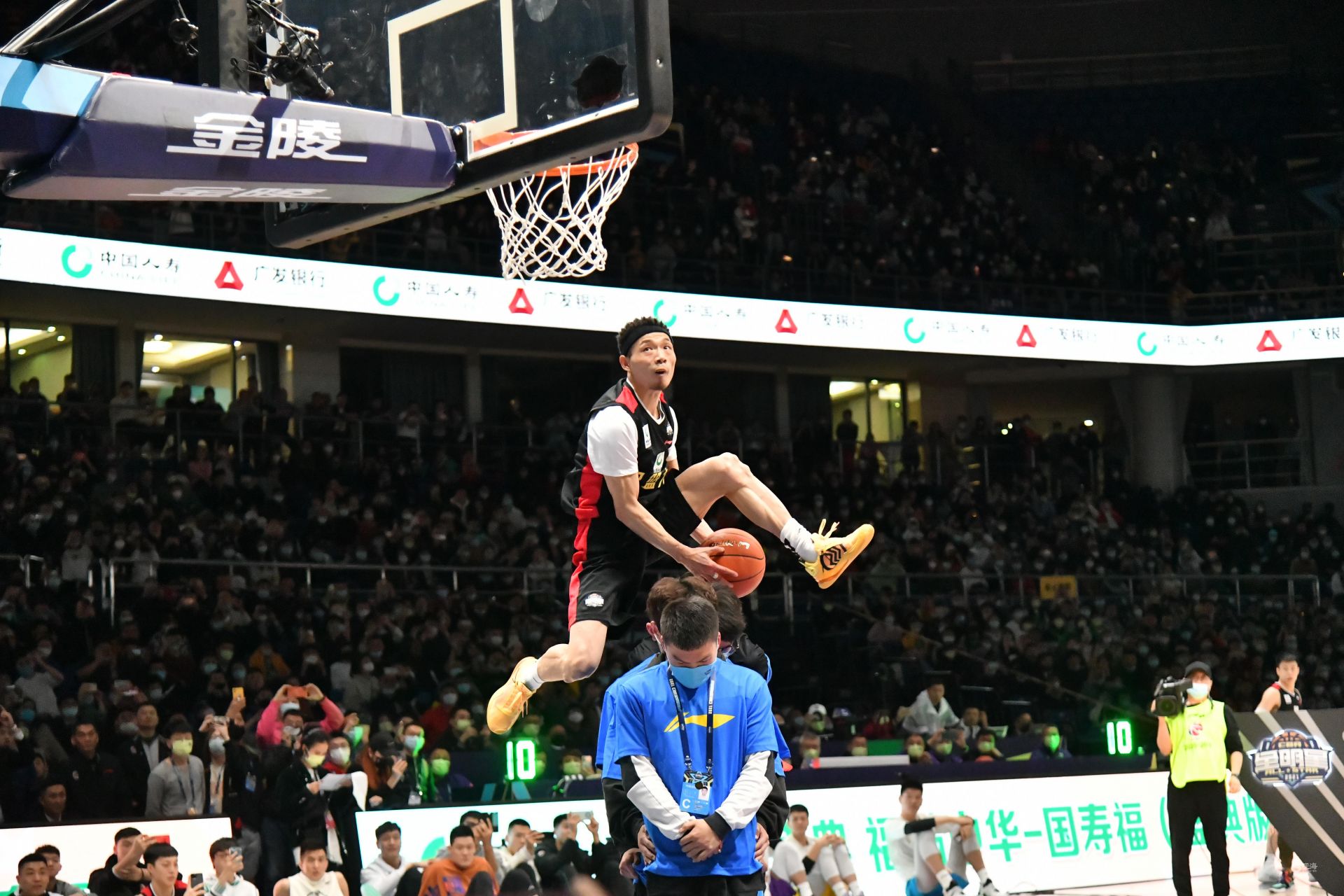 7年的杜兰 7年的杜兰