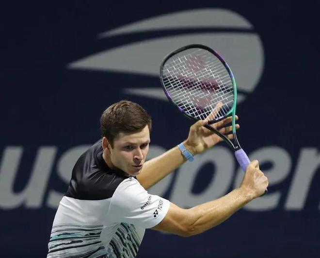 黑马般的存 黑马般的存