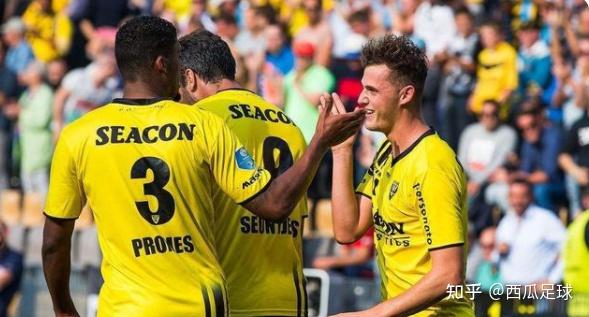 进攻如潮 进攻如潮